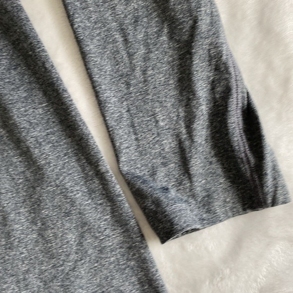 Champion grey heather sweatshirt with mesh panels - Picture 15 of 17